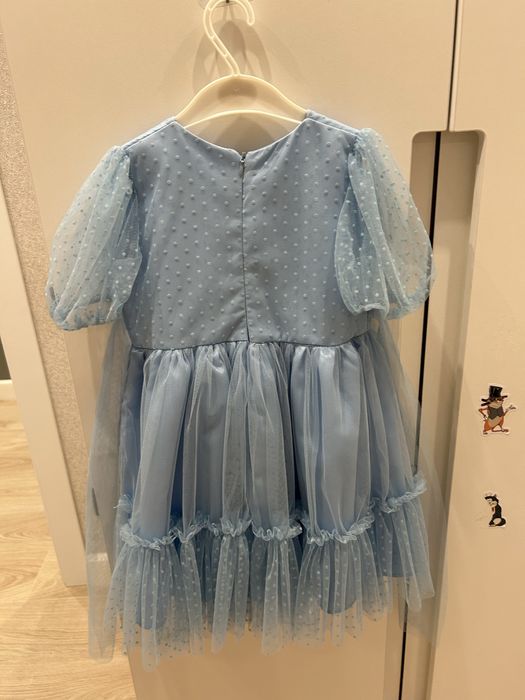 Нарядные платья для девочки