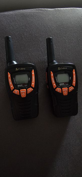 Statie walkie talkie Cobra AM655 Reincarcabila
