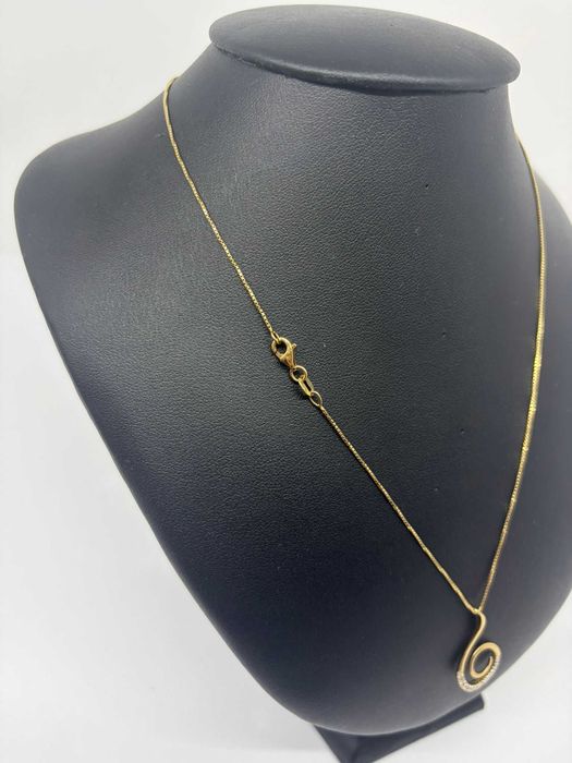 (AG41) Colier aur, 18k B8222 Certificat de garantie