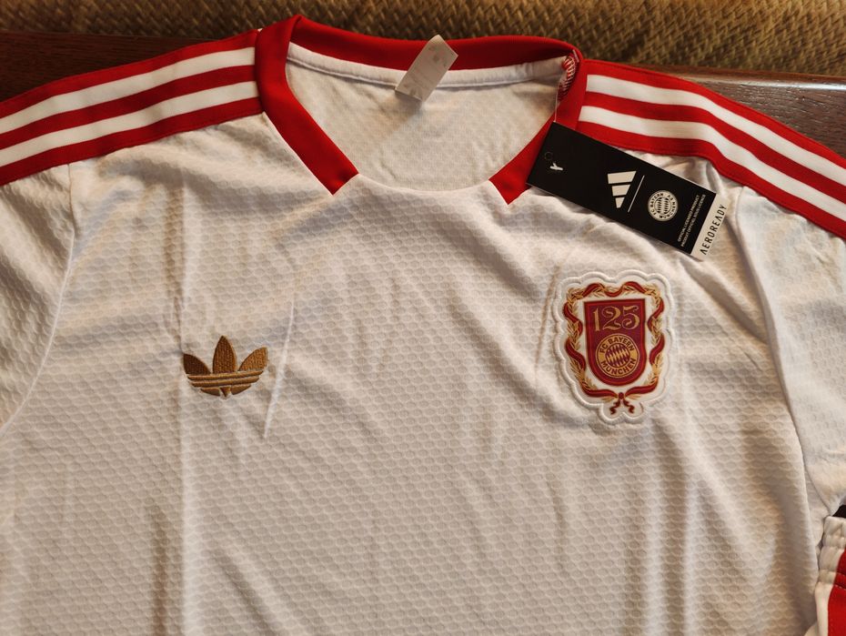 Футболен екип FC Bayern Munchen 125th Anniversary