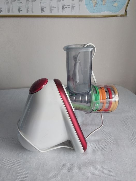 Продам мультирезку Мулинекс