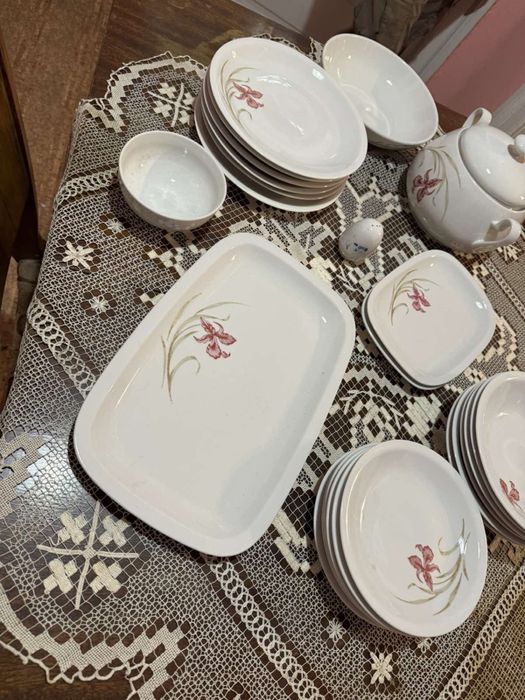 Порцеланов сервиз от чинии и купи porzellan made in bulgaria