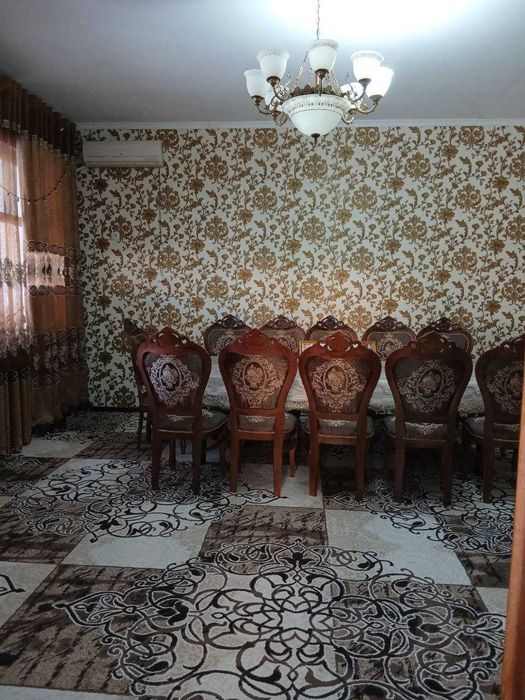Chutkara kottej sotiladi