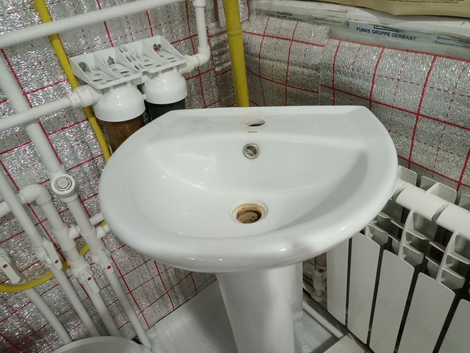 Продам раковину б/у