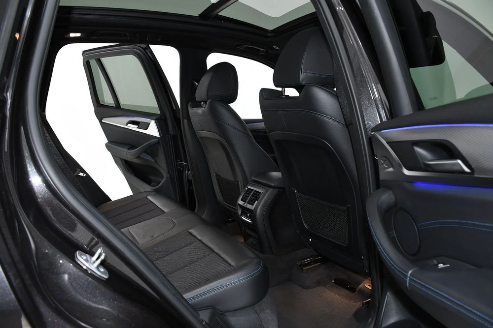 BMW X3 M-Pachet,Faruri Full Led,Panoramic, Key Less,Head-up, Lane-Side Assist
