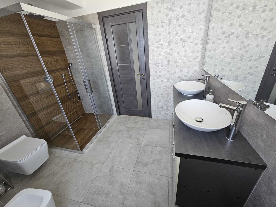 PF dau in chirie apartament 2 camere + living generos Ultra Central Zalau - loc parcare subteran + lift, suprafata utila 110mp