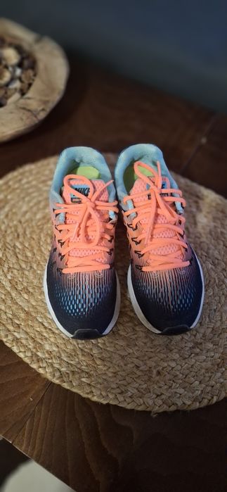 Nike ,Kangaroo Дамск маратонки