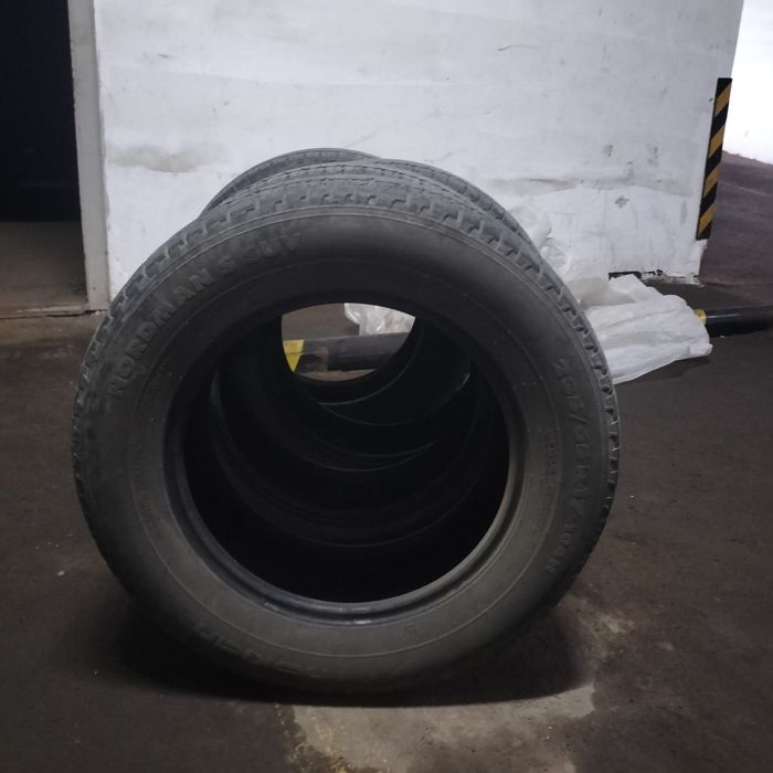 Продам б/у  шины