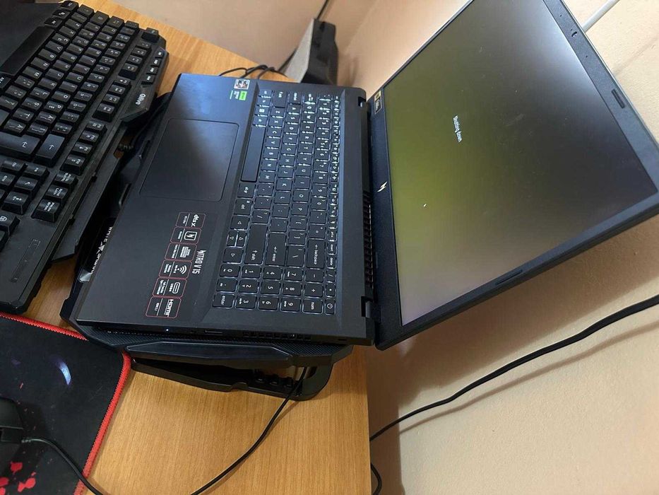 Acer Nitro v15 gaming leptop