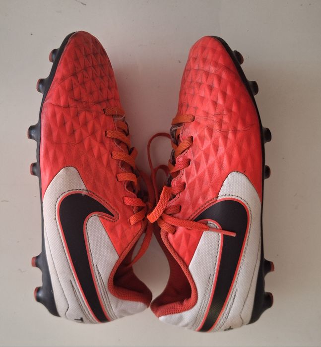 Футболни обувки Nike Tiempo номер 38