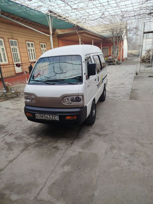 Damas navarotlari bilan