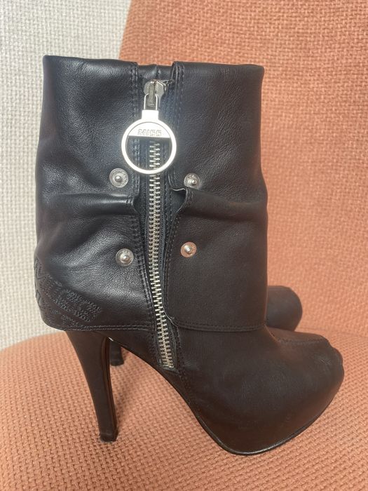 Боти Miss Sixty номер 35