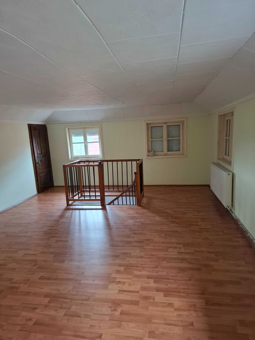Casa de vanzare   ...