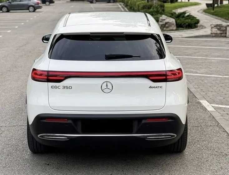Mercedes EQC 350 Fourmatic pod zakaz