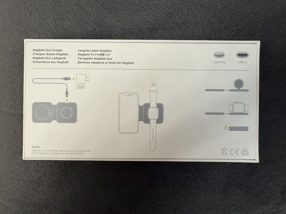Безжично зарядно Apple MagSafe Duo with Fast Charging