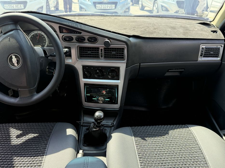 Chevrolet nexia 2