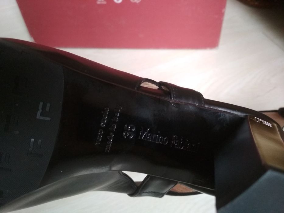 Новые босоножки, брендовые, оригинал