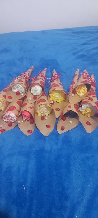 Frumuseți din ceara și sapun