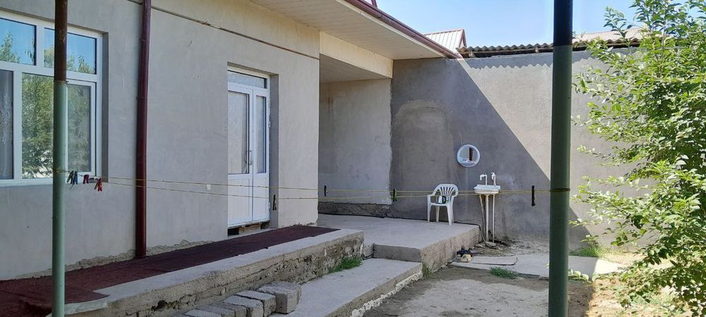 Xovli sotiladi Yangi Toshmi Tutzor Servis