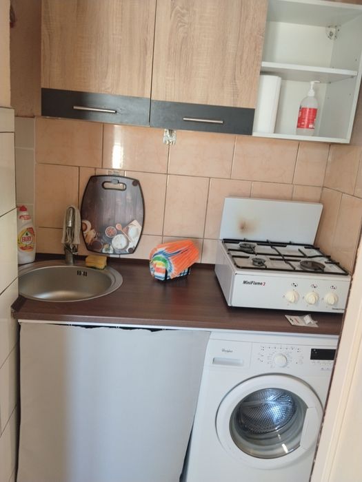 PROPRIETAR, vând garsonieră (zona Brâncoveanu) confort 3, 16 m2,