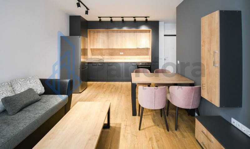 Дава се под наем Двустаен апартамент в София, Кръстова вада - 70 кв.м за 525 € - Снимка #1