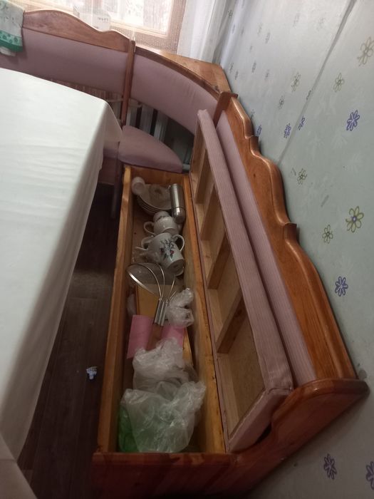 Продам обеденную зону
