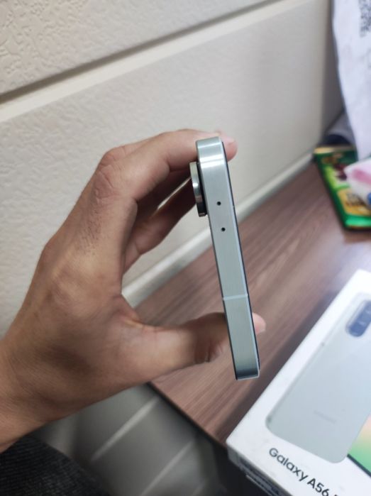 Срочно  Samsung A56 256gb