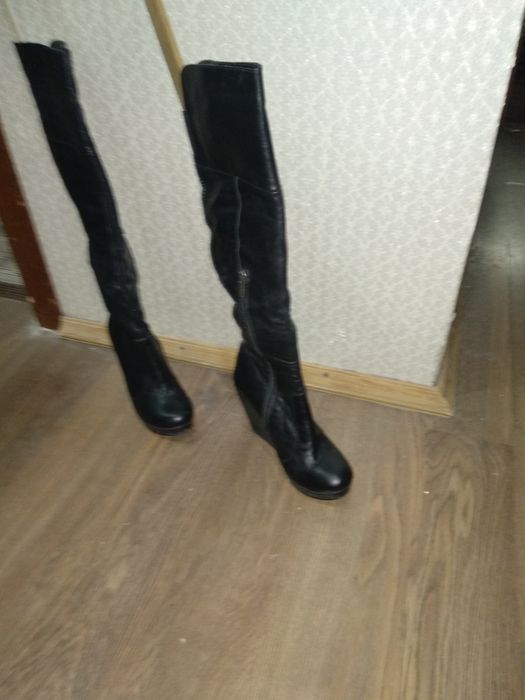 Продаются сапожки