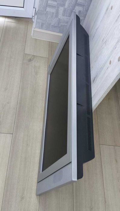 телевизор Philips б/у в рабочем состоянии