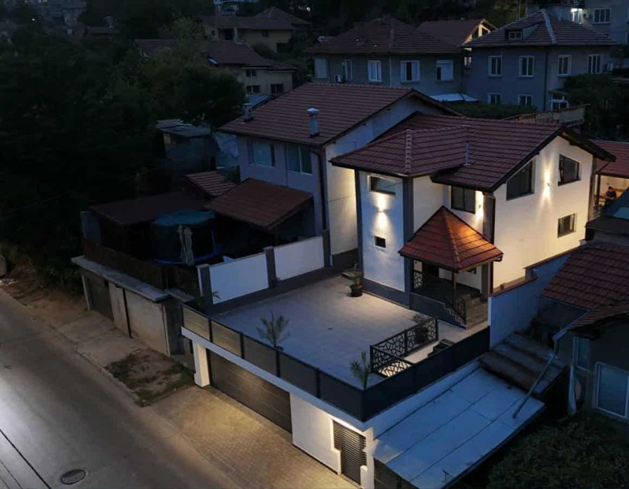 Продава се Къща в Плевен, 9-ти квартал - 150 кв.м за 1139 €/кв.м - Снимка #20