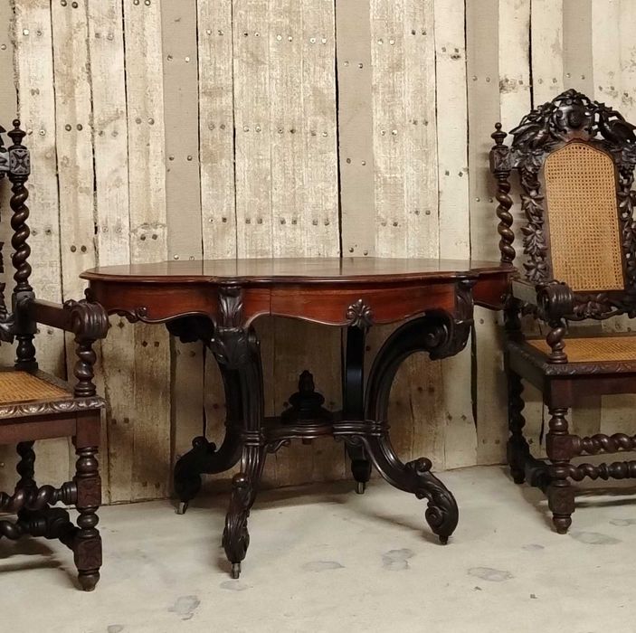 REDUCERE - Masa veche din lemn de mahon, Belgia