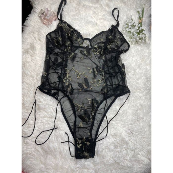 Bodyuri si Lenjerii Sexy