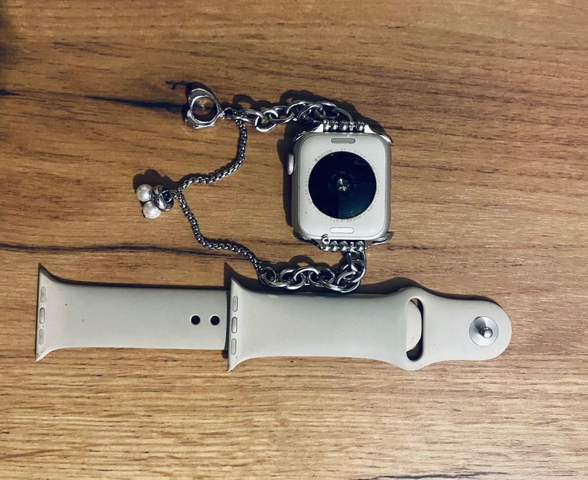 Apple Watch SE 2 44mm GPS + Cellular 32GB 95% Battery