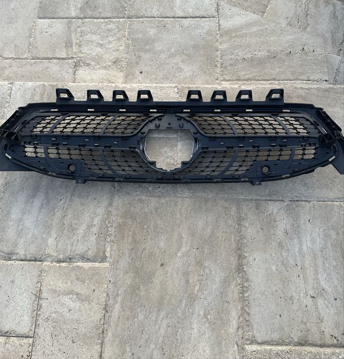 Grilă centrală Panamericana pentru Mercedes-Benz CLA C118