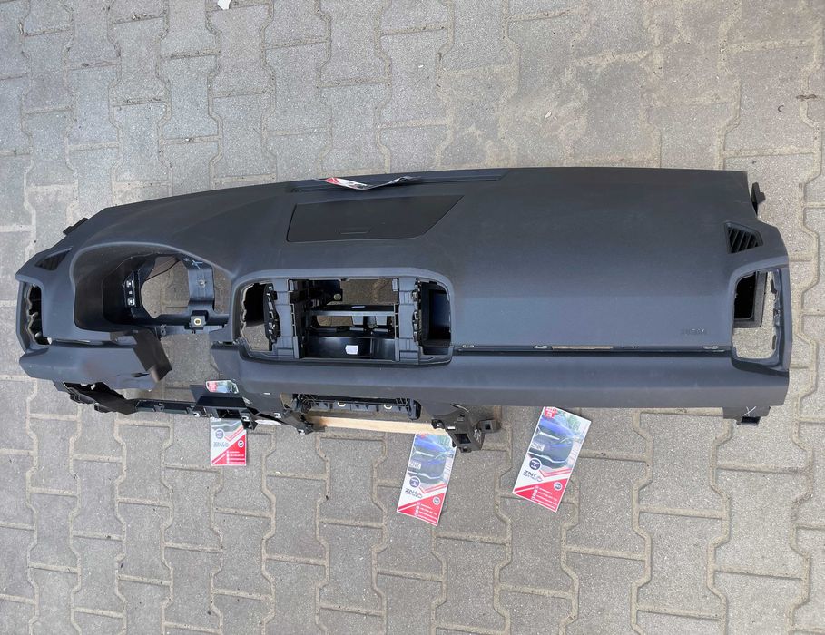 Skoda Karoq plansa de bord - kit airbag set - centuri de siguranta
