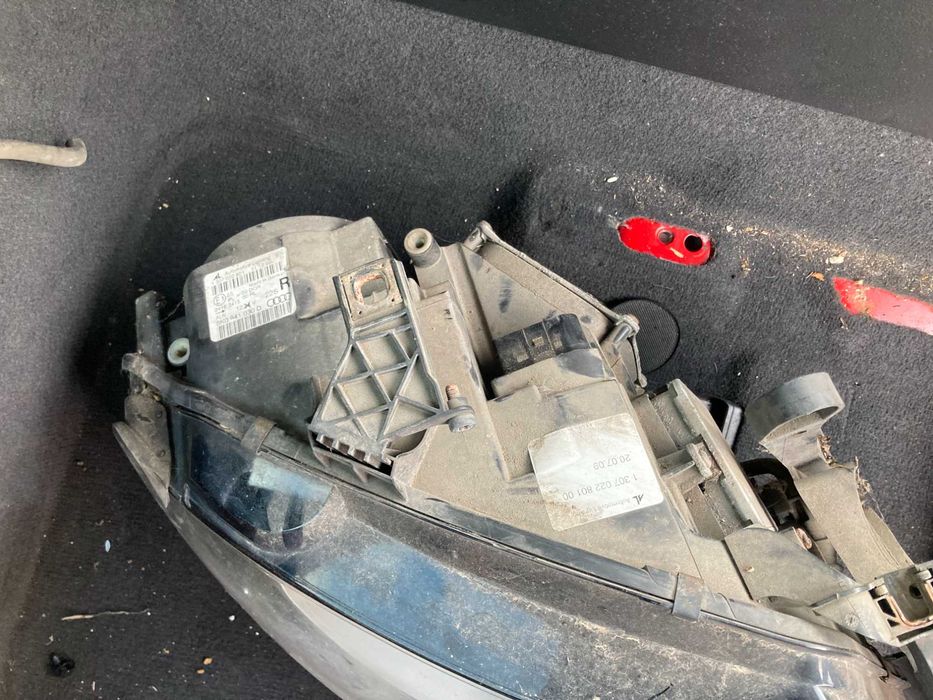 Фар фарове ауди а4 б8 ксенон audi a4 b8