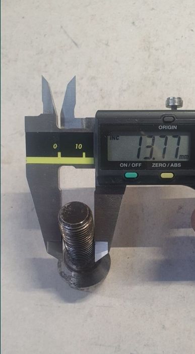 Болтове за джанти