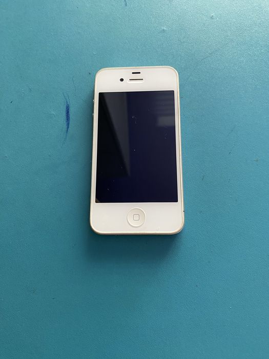 айфон 4 s для коллекция