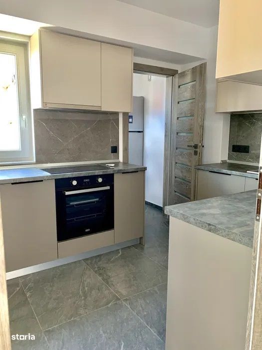 Ultracentral - Inchiriere apartament 4 camere - Str. Bartok Bela — fotografia 1