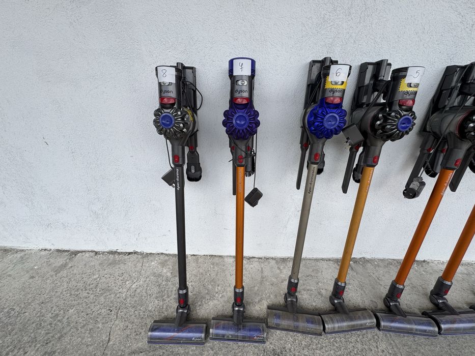 Прахосмукачка на батери - Dyson V8