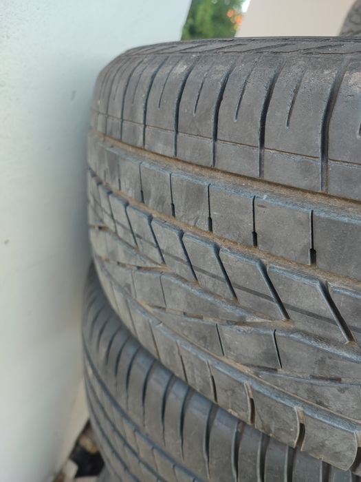 255/45/20 Goodyear единична
