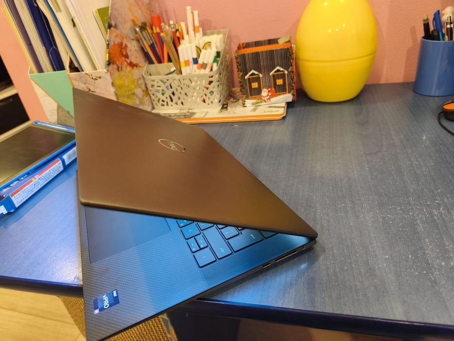 Dell Precision 5570,  i9-12900H, 32GB DDR5, RTX A2000 8GB, SSD 512GB