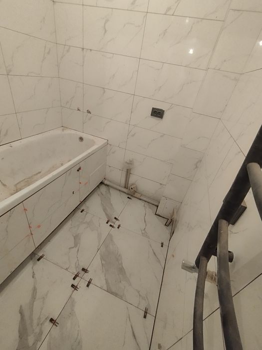 Кафел сантехника