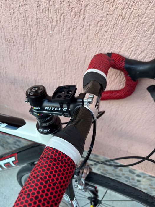 Cursiere carbon (focus, felt , scott , eddy merckx)