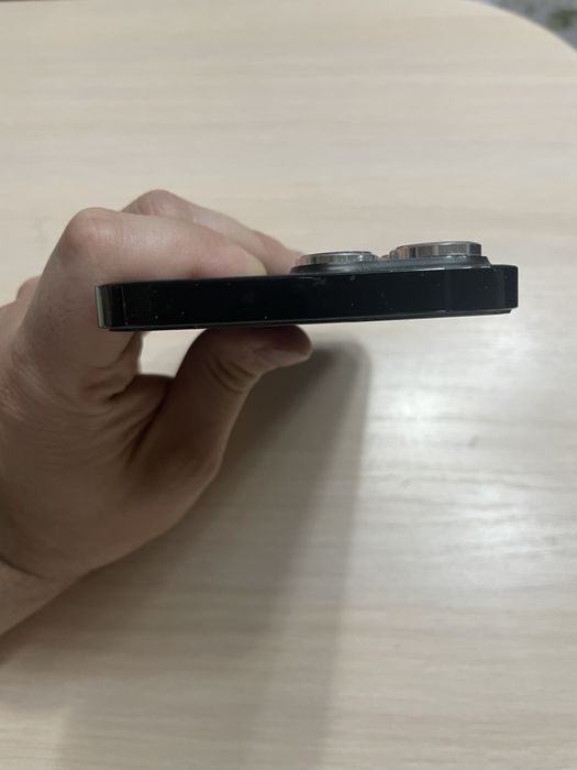 Продам iPhone 14 Pro Max