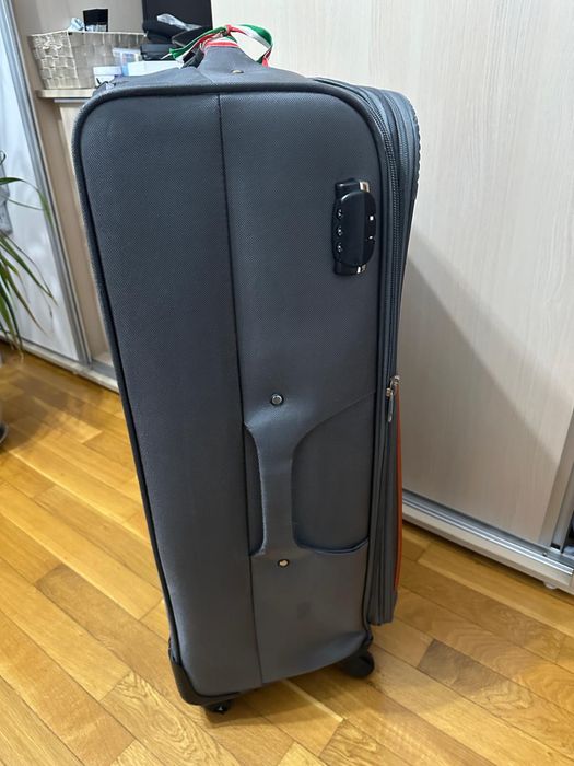 Valiza gri samsonet  80 x 55 cm