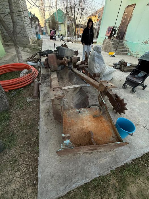 ЭТЦ 1609 трактор запчасть