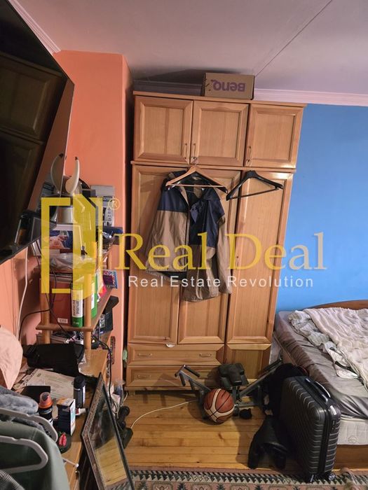 Продава се Четиристаен апартамент в Елин Пелин - 96 кв.м за 2011 €/кв.м - Снимка #4