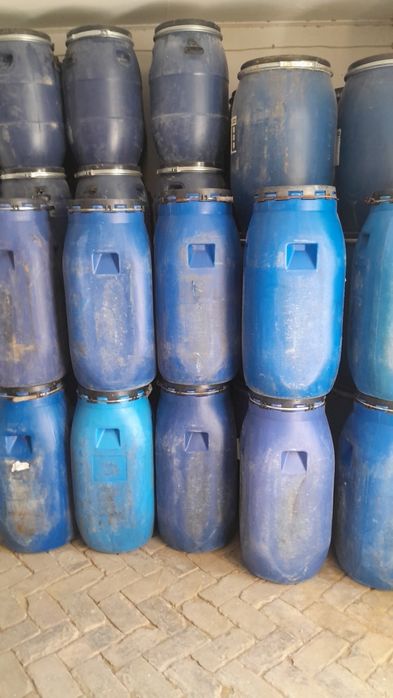 Harxil boʻchka bor kanister