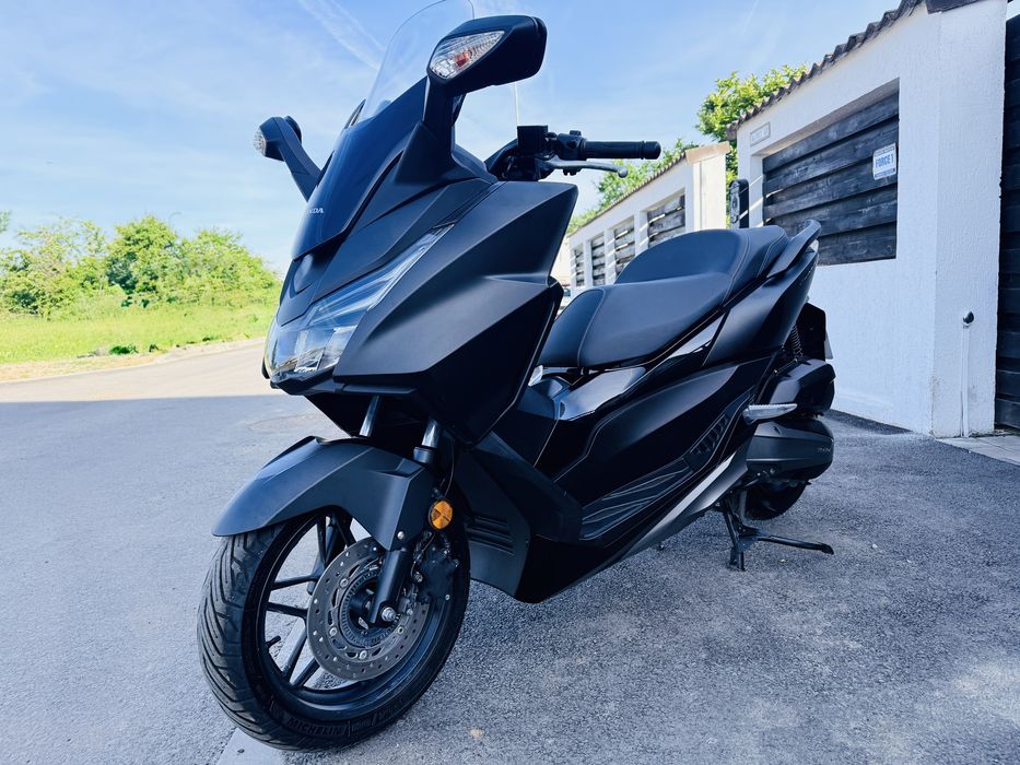 Honda forza, honda 125cc, scuter 125cc, motoscuter honda, conduci cu B